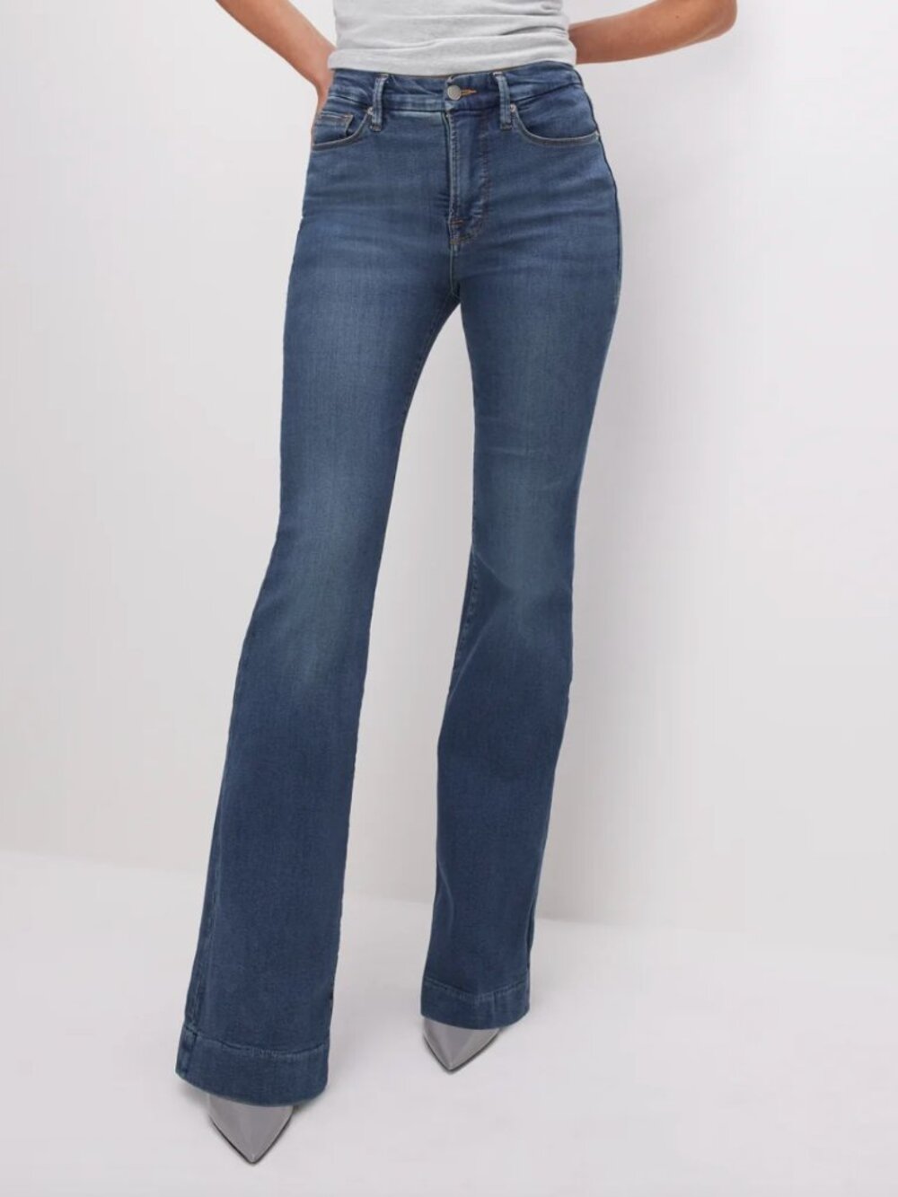Good American Good Legs Flare Jeans – New with Tags, Size 15